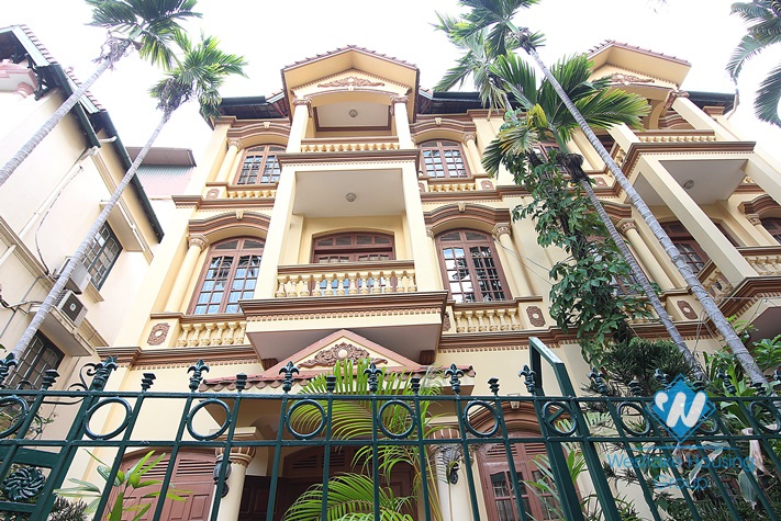 Nice house with small yard for rent in To Ngoc Van st, Tay Ho, Ha Noi